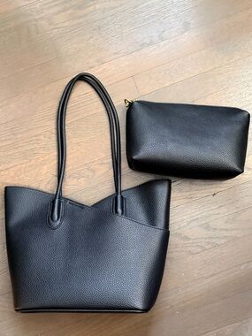 Antik Kraft Shoulder Tote Bag with Removable Pouch